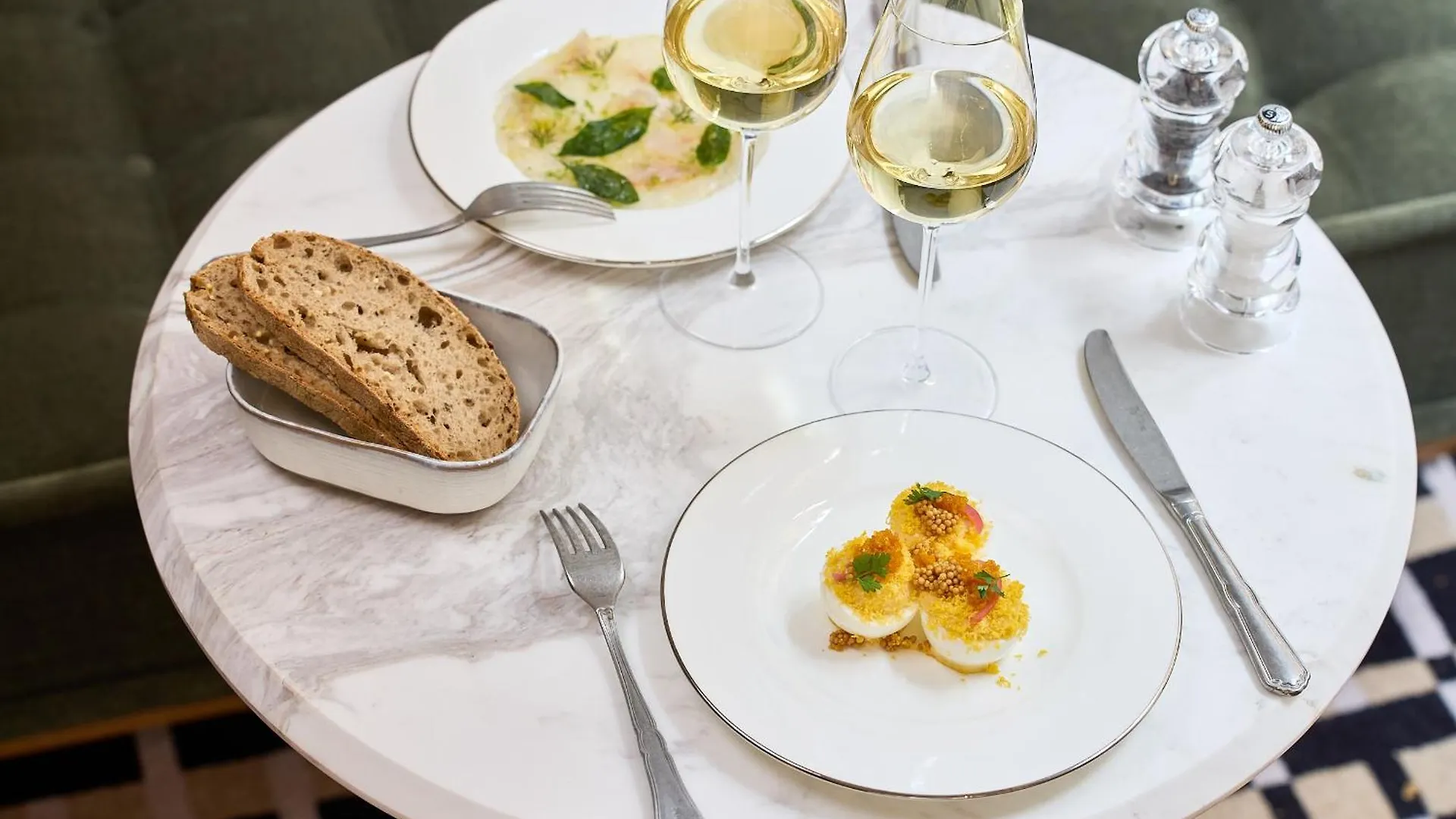 Noucha Отель 4*