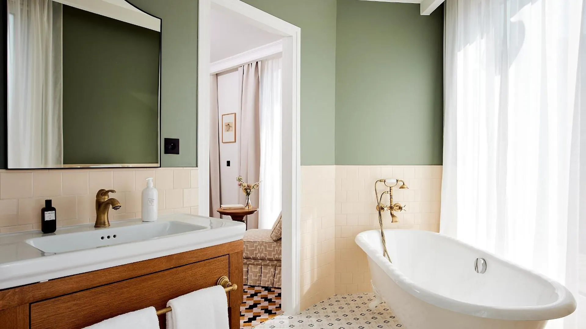 Hotel Noucha