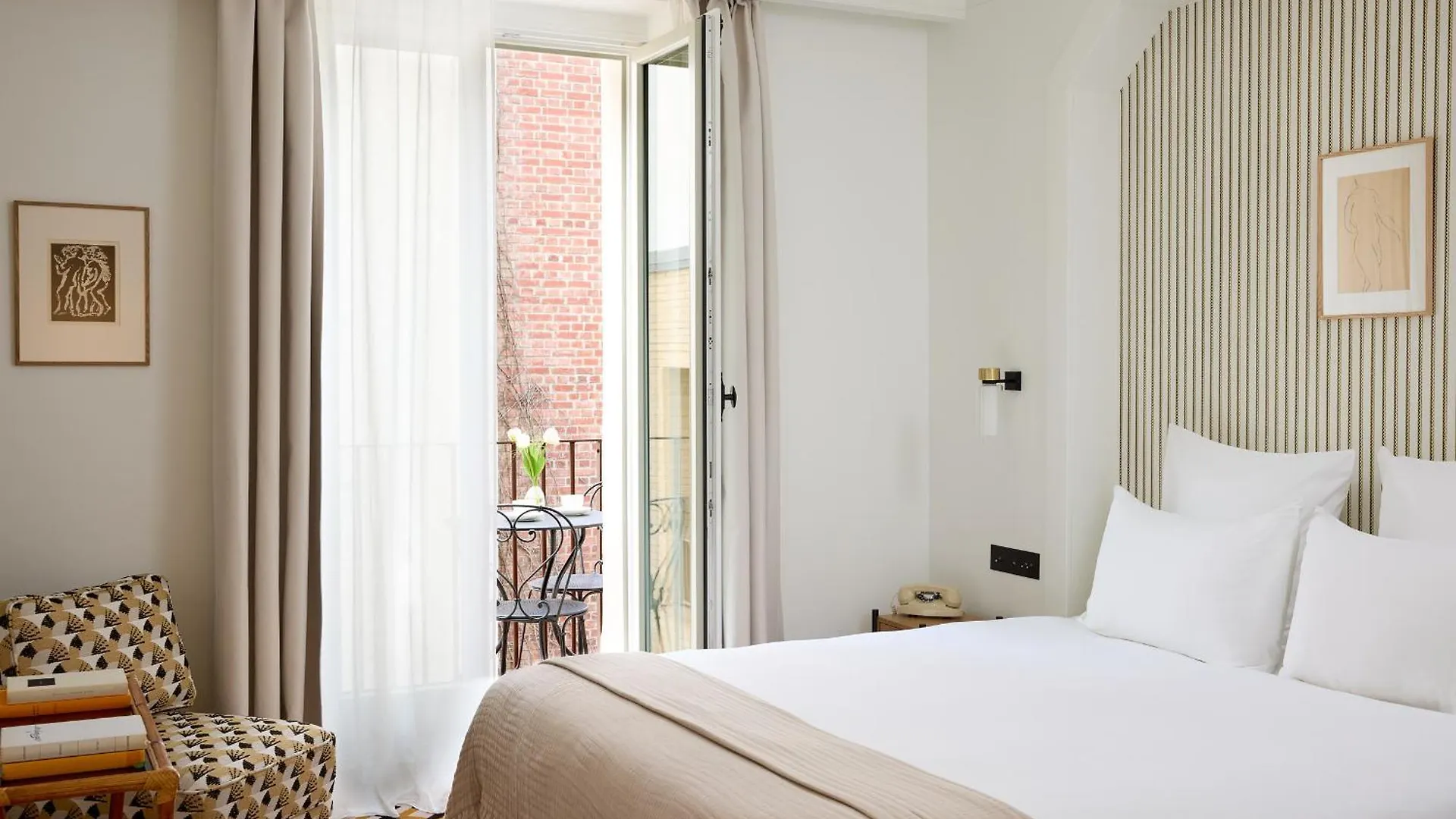 Noucha 4* Paris